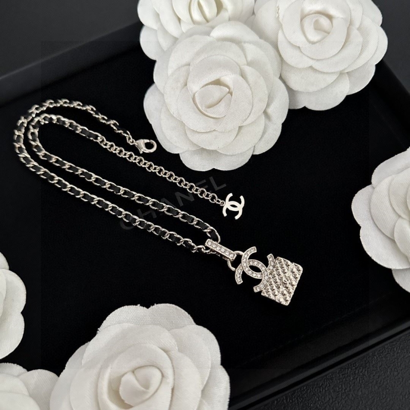 Ch**el necklaces